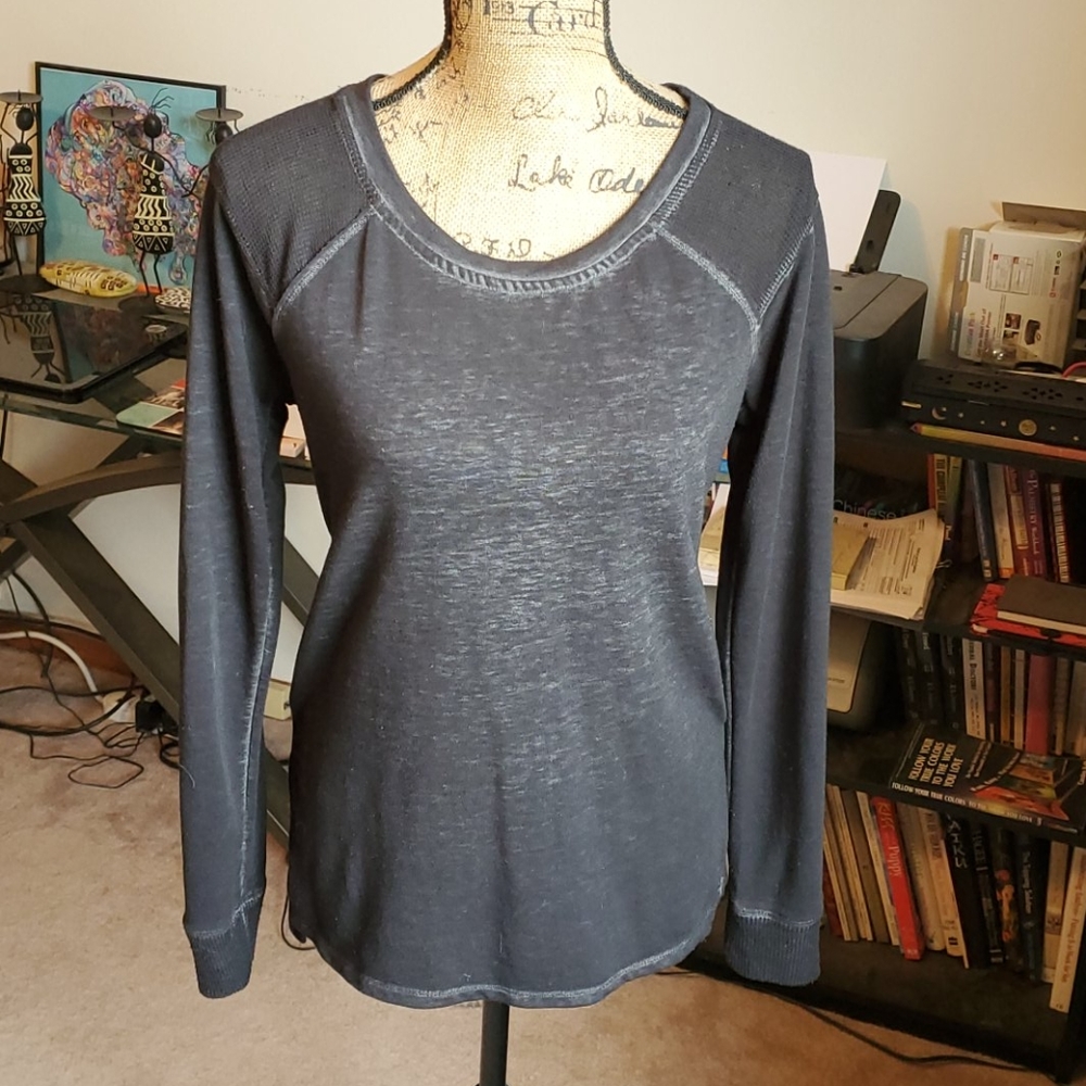 Silverwear black burnout shirt size Small